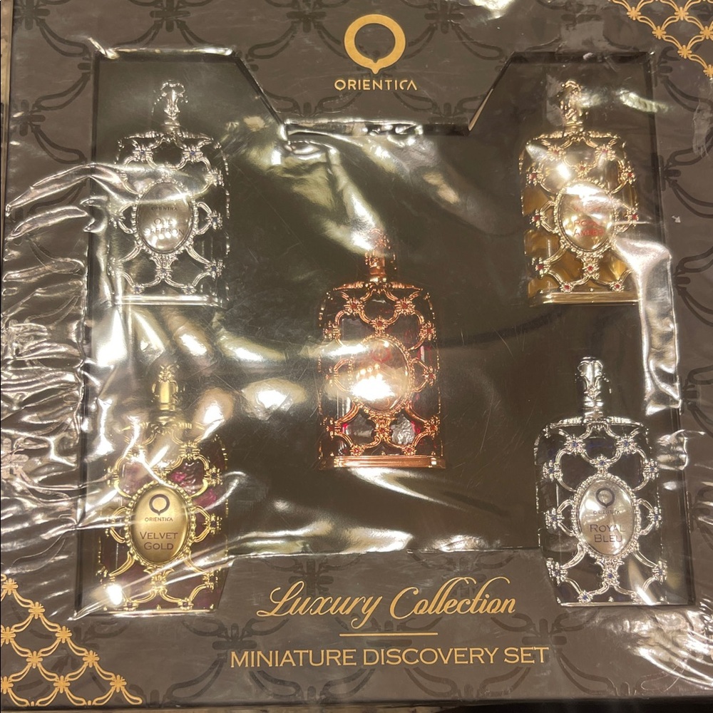 New in box Miniature Discovery Set - Gold and Silver